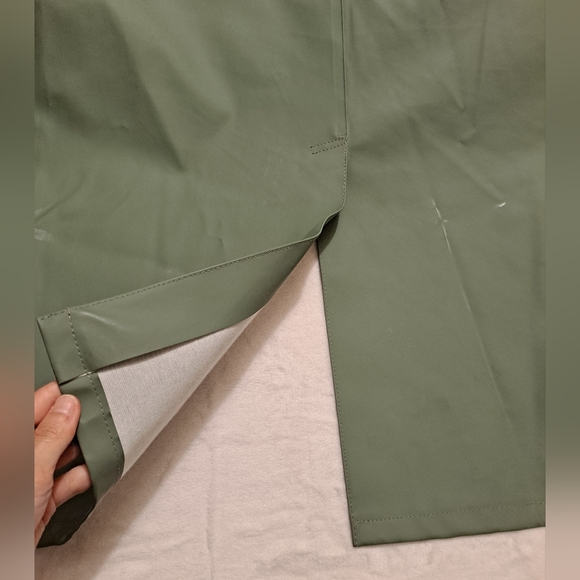 Stutterheim Sage Green Women's Heavyduty Raincoat Waterproof Jacket - Picture 9 of 12